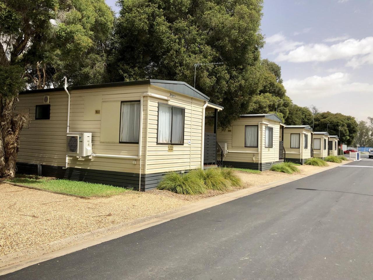 Big4 Ingenia Holidays Wagga Wagga Bilik gambar
